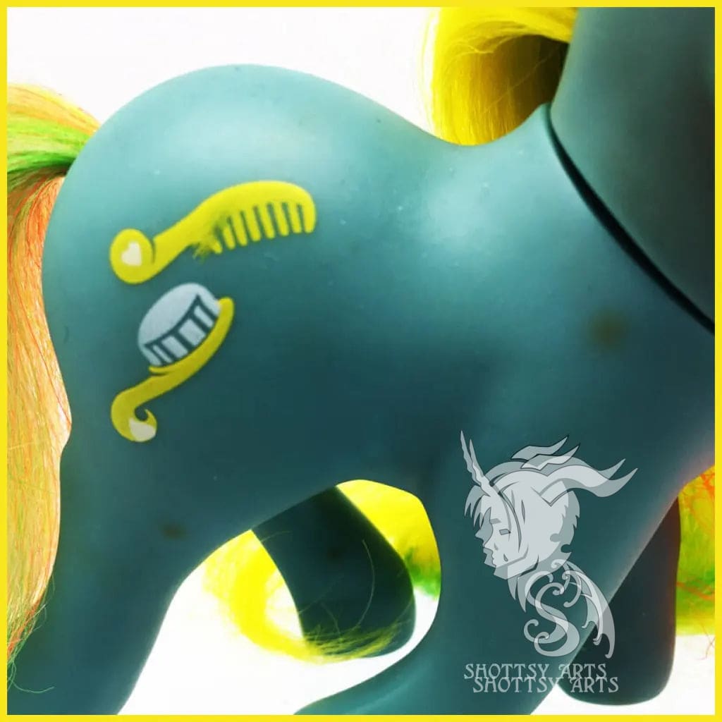 (Brush N Grow) Twisty Tail Shottsy Arts