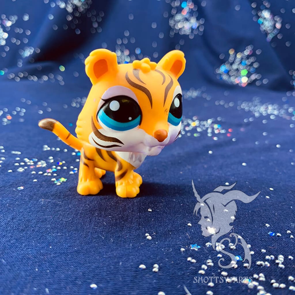 Tiger #2458 Action Figure