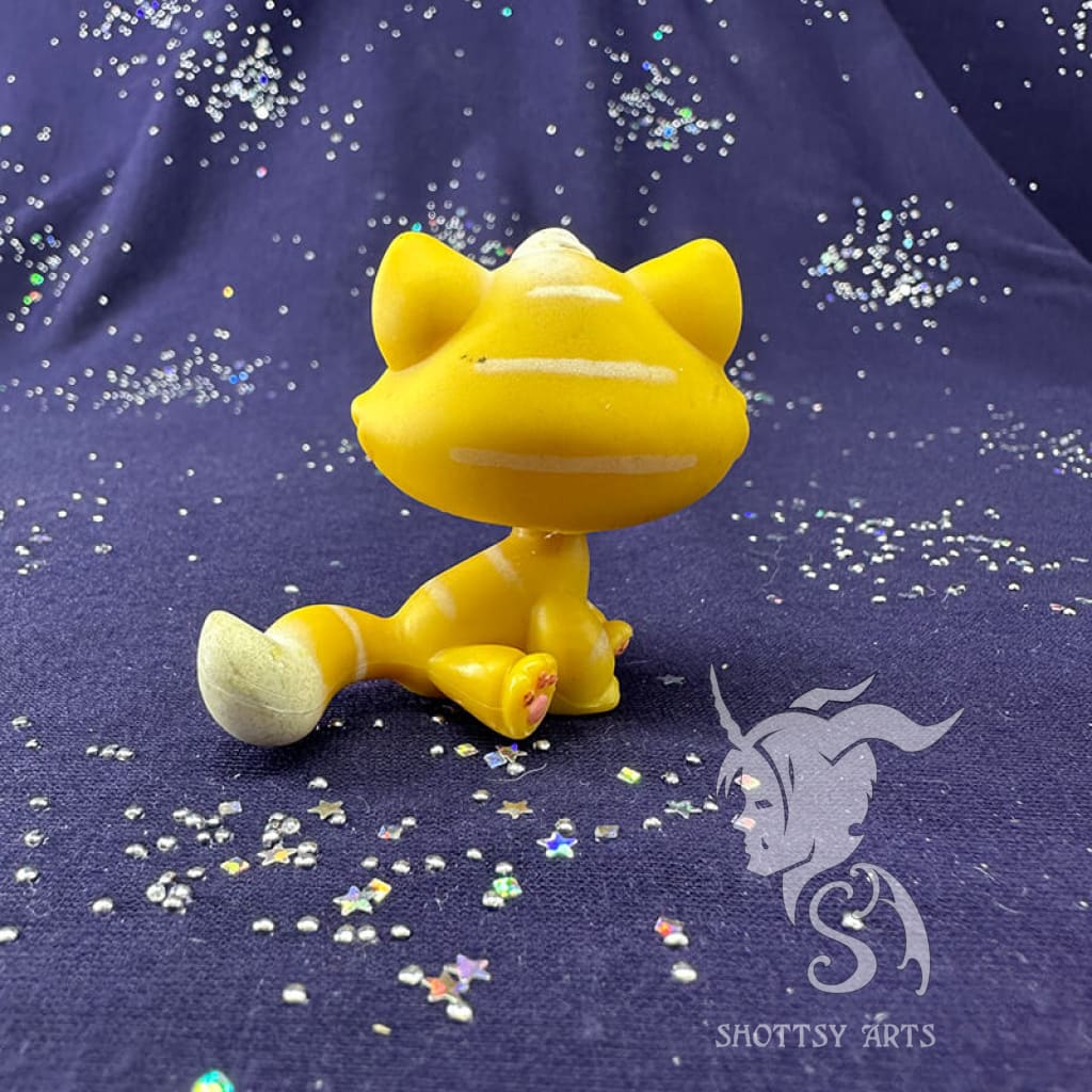 Kitten V3 Action Figure