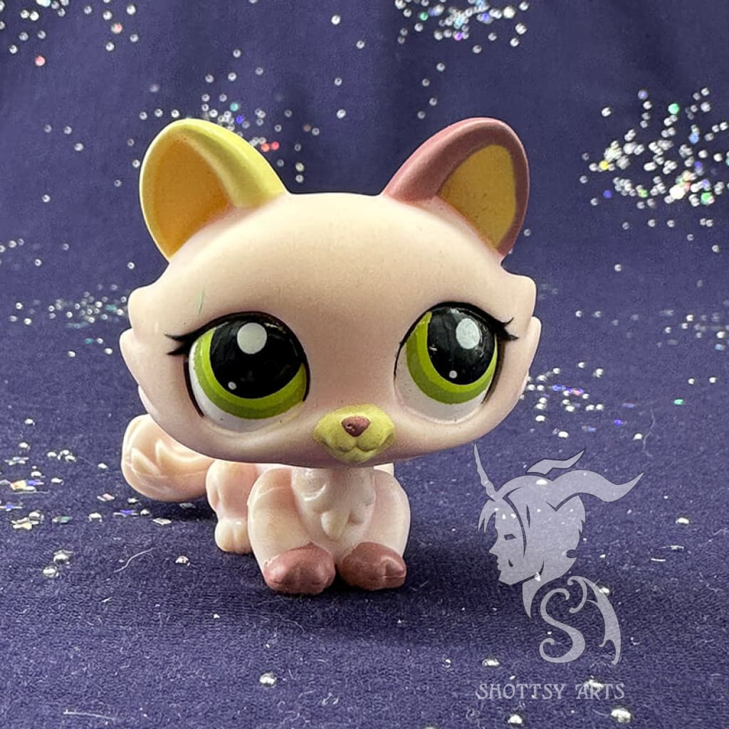 Copy Of Kitten V7 #1489 Action Figure