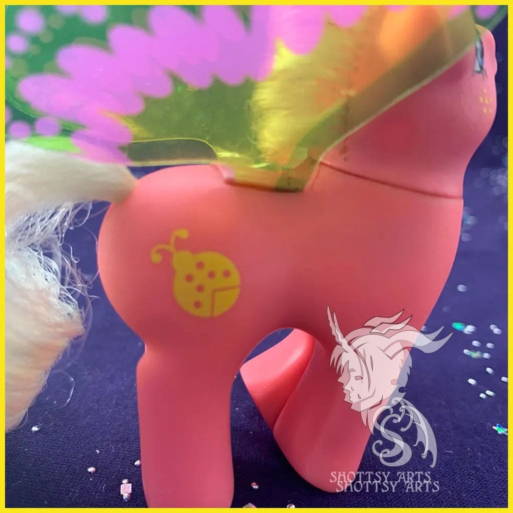 (Summer Wing) Lady Flutter Shottsy Arts