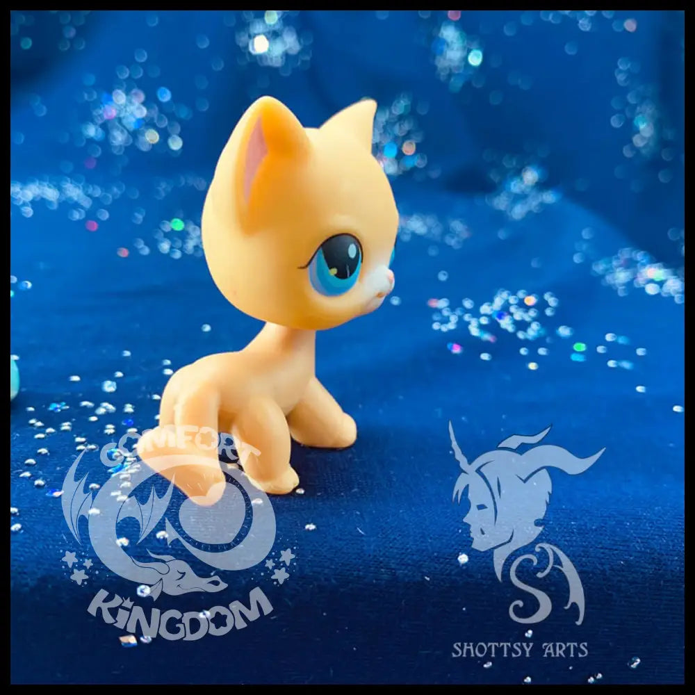 Curious Kitties Playset Action Figure