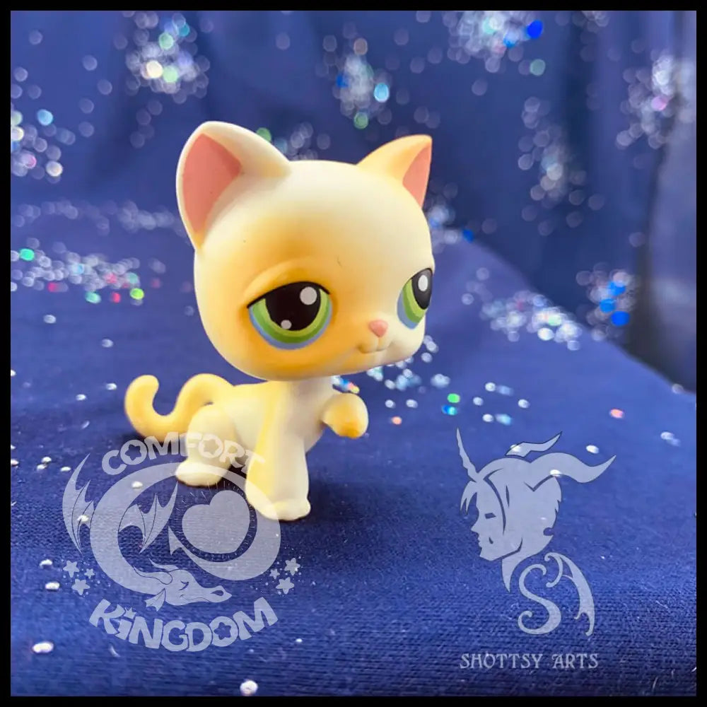 Curious Kitties Playset Action Figure