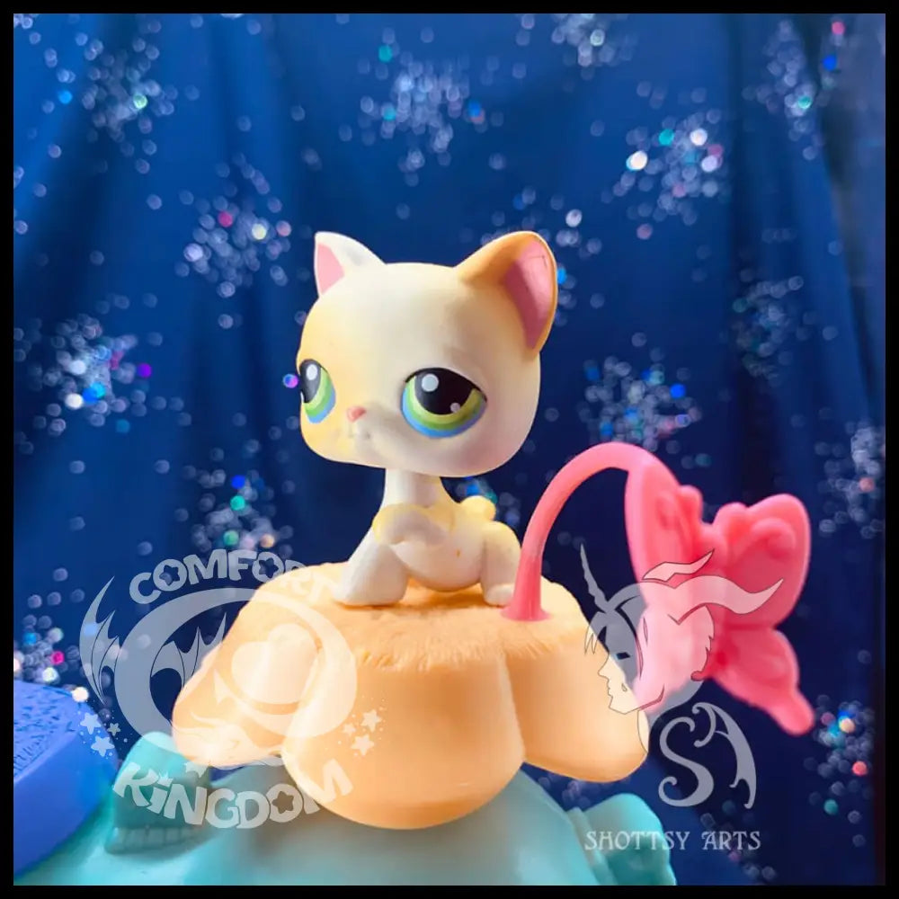Curious Kitties Playset Action Figure