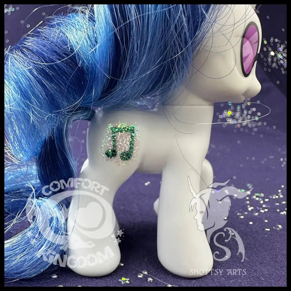 Dj-Pon3 Doll