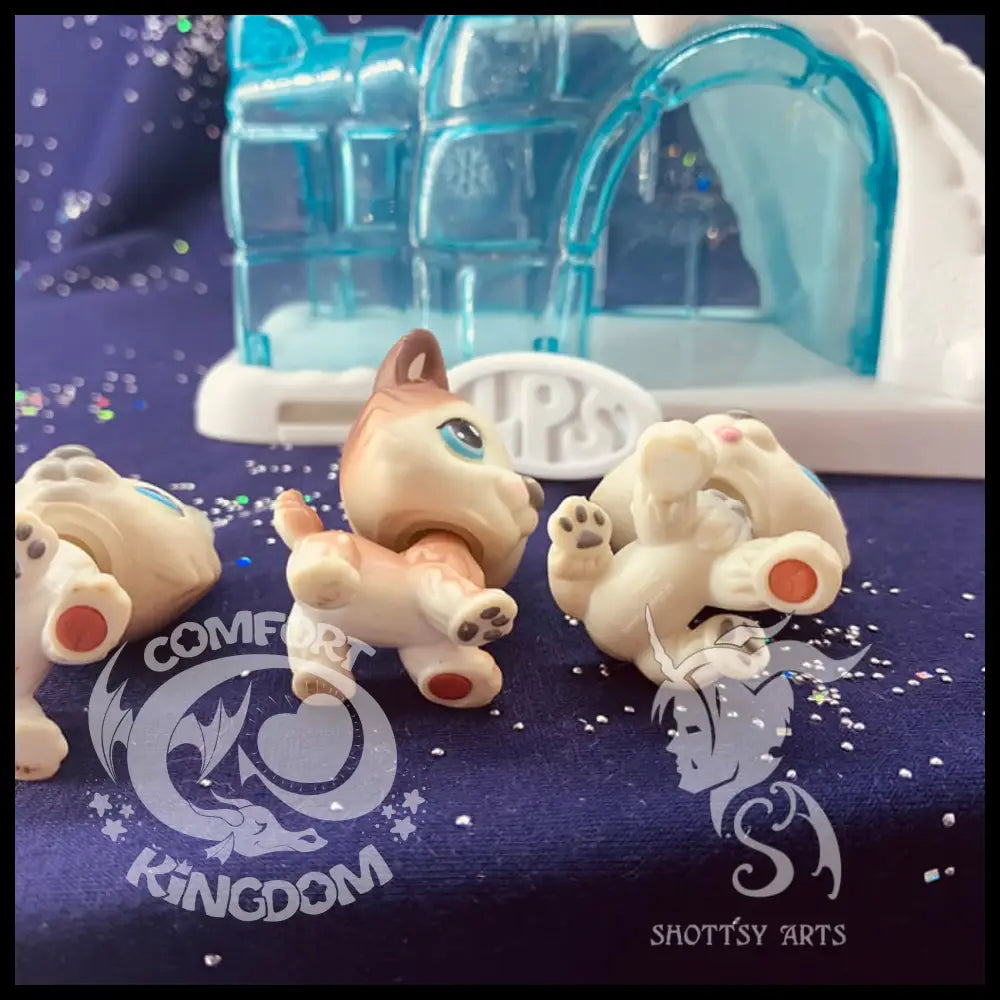 Igloo Playset (Near Complete) Action Figure