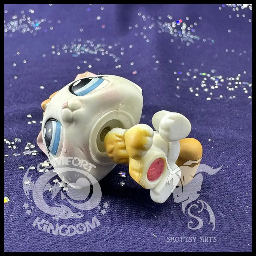 Kitten V1 Action Figure