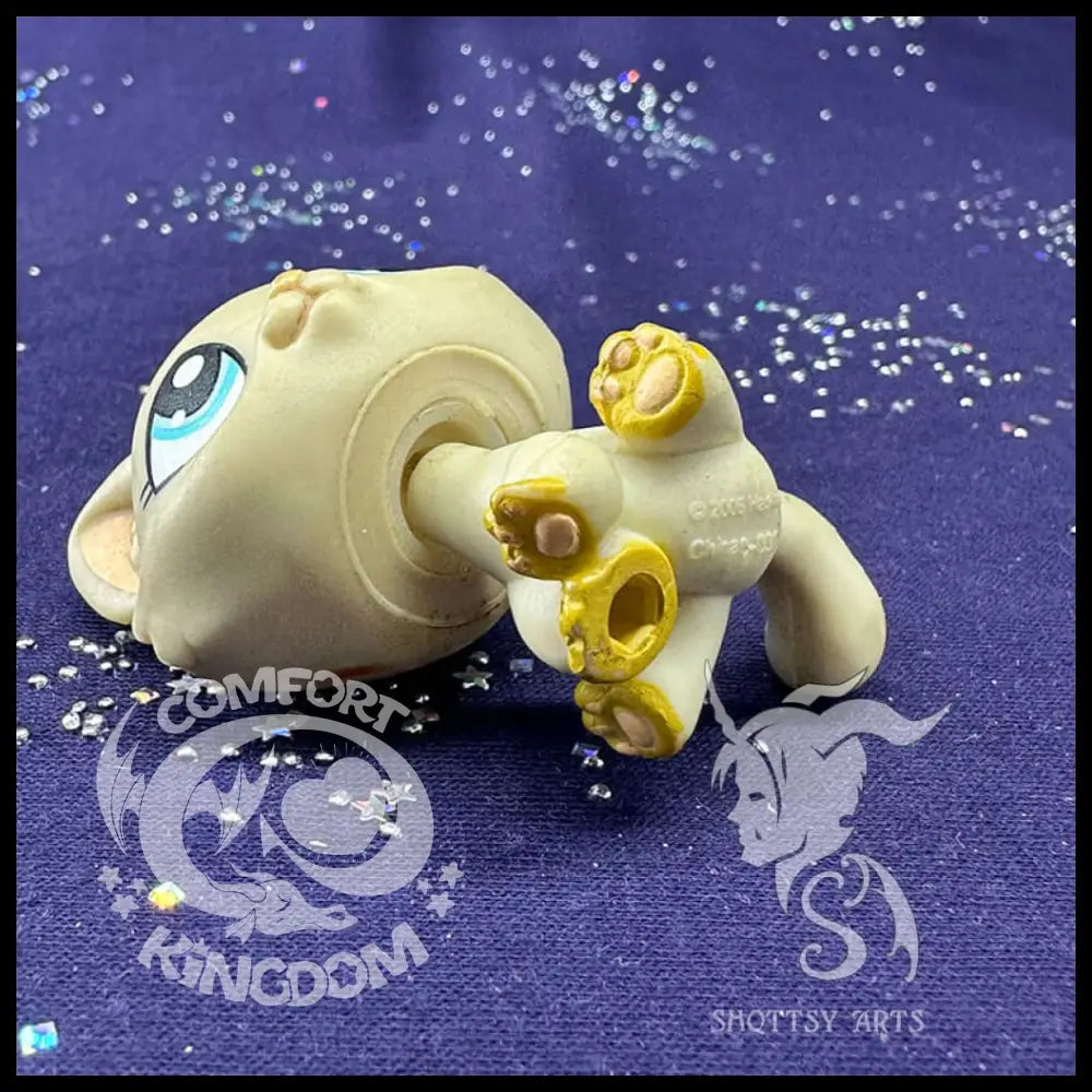 Kitten V3 Action Figure