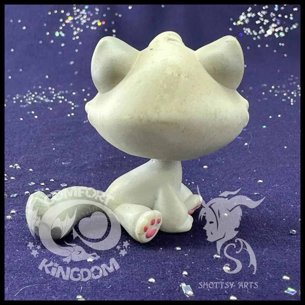 Kitten V3 Action Figure