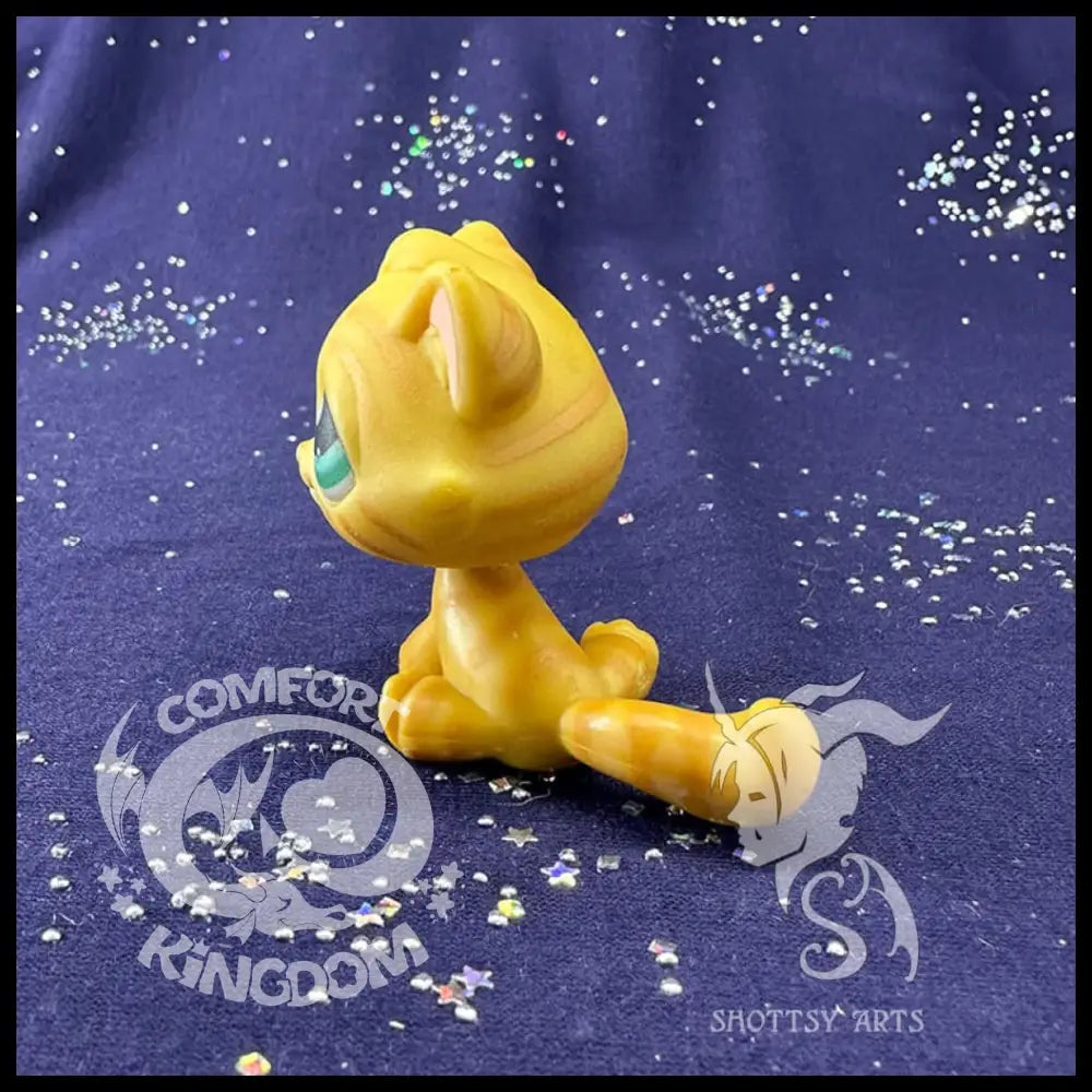 Kitten V3 Action Figure