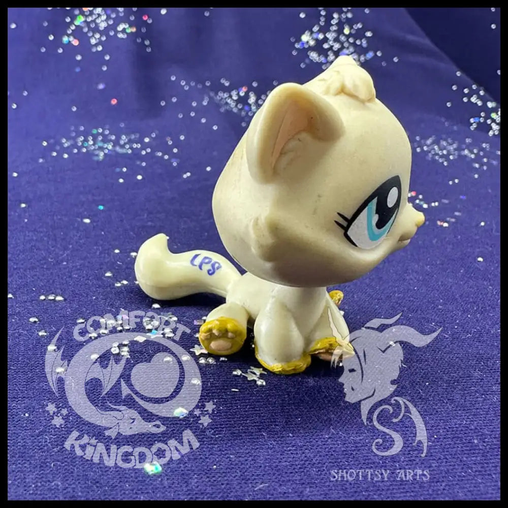 Kitten V3 Action Figure