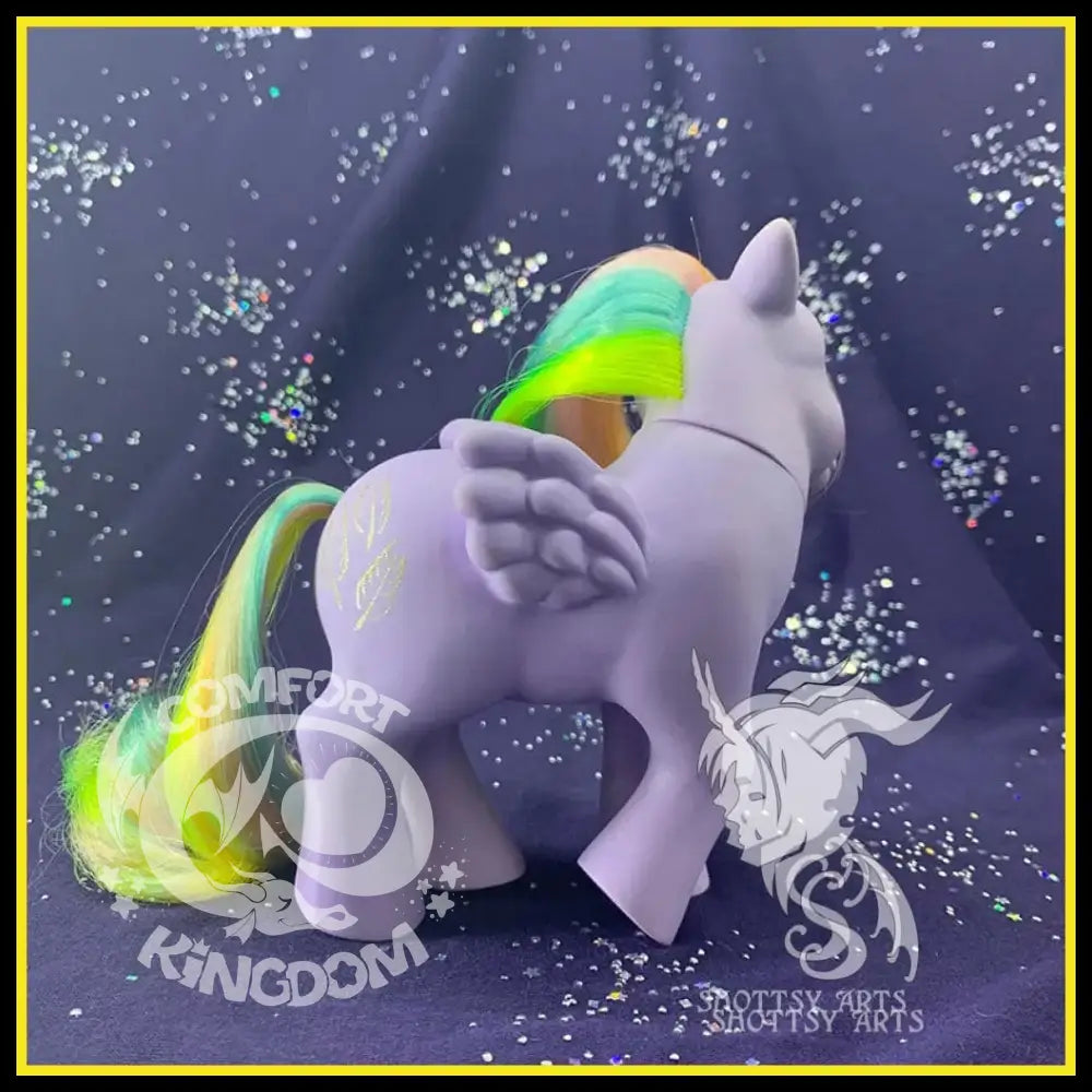 (Rainbow) Tickle Shottsy Arts