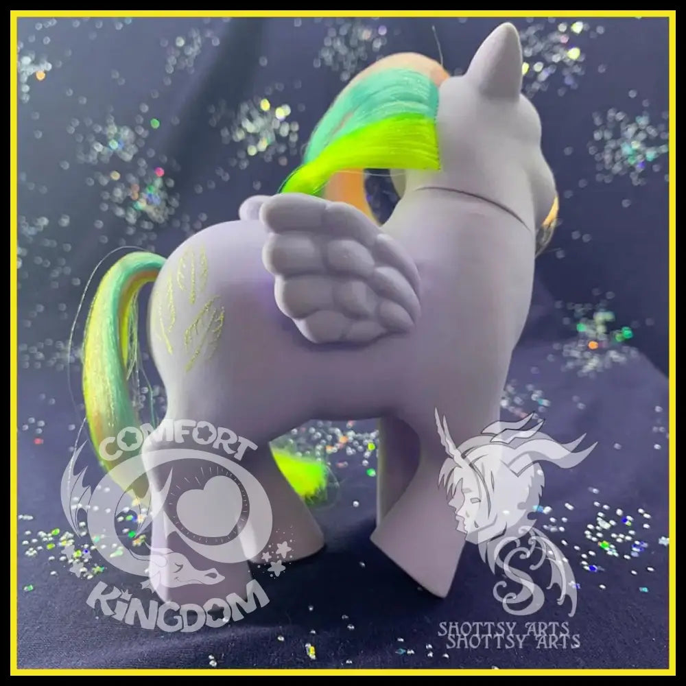 (Rainbow) Tickle Shottsy Arts