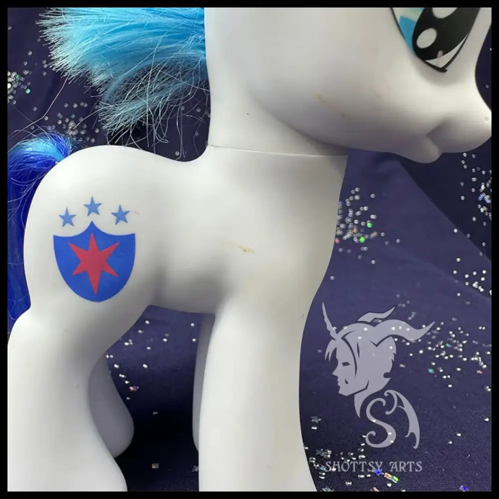 Shining Armor (Fashion Style) Doll