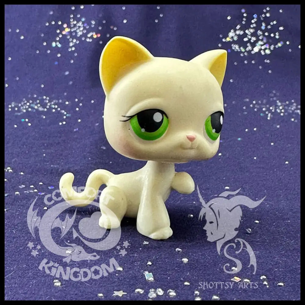 Sitting Shorthair Cat #98 Action Figure