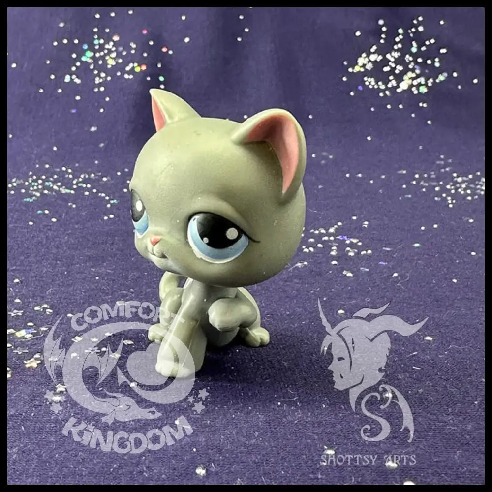 Sitting Shorthair Cat Action Figure