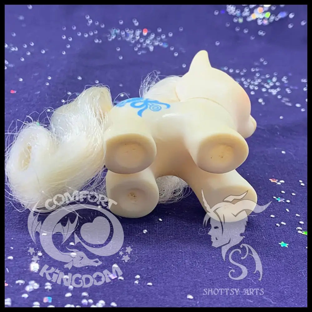 (Teeny Tiny) Little Whiskers Shottsy Arts