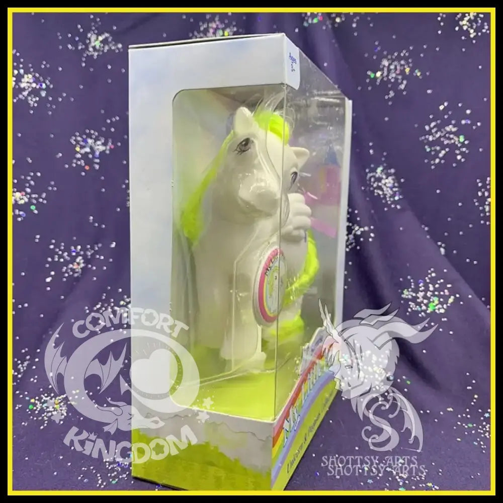 UNIPEG Surprise Shottsy Arts