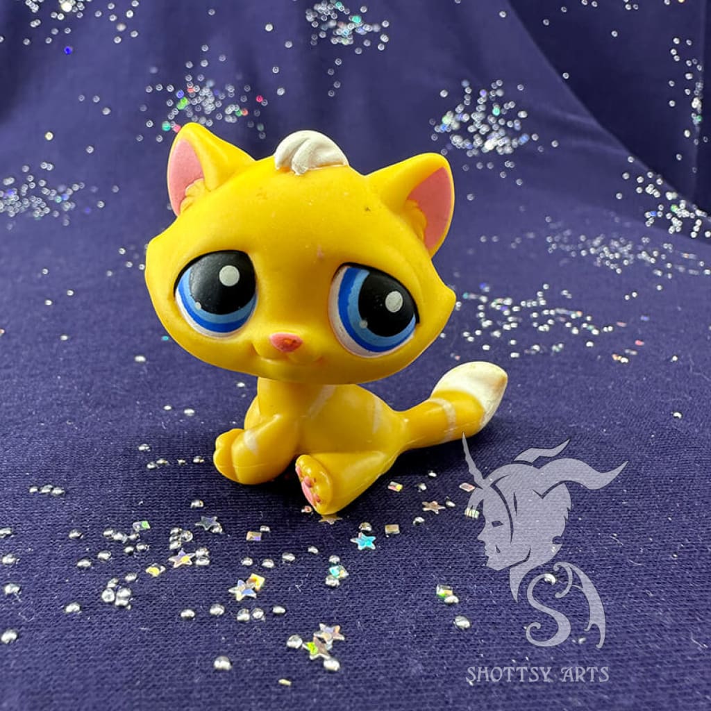 Kitten V3 Action Figure