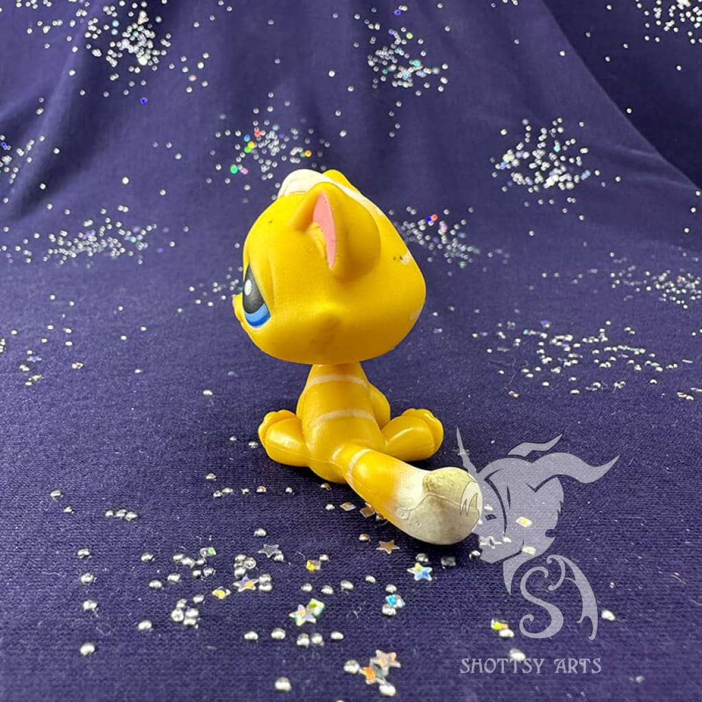 Kitten V3 Action Figure