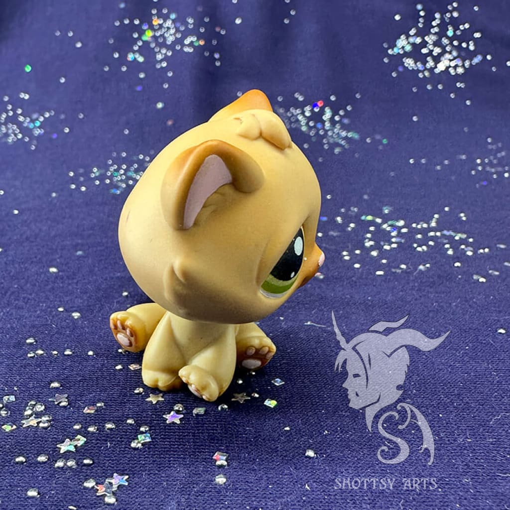 Kitten V3 Action Figure