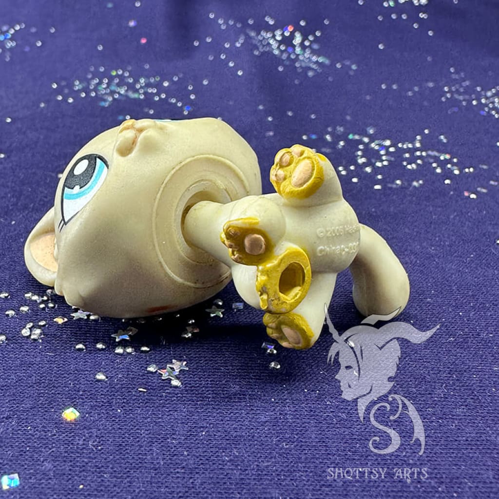 Kitten V3 Action Figure