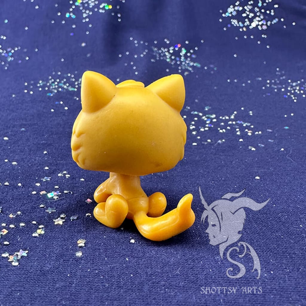 Kitten V1 Action Figure