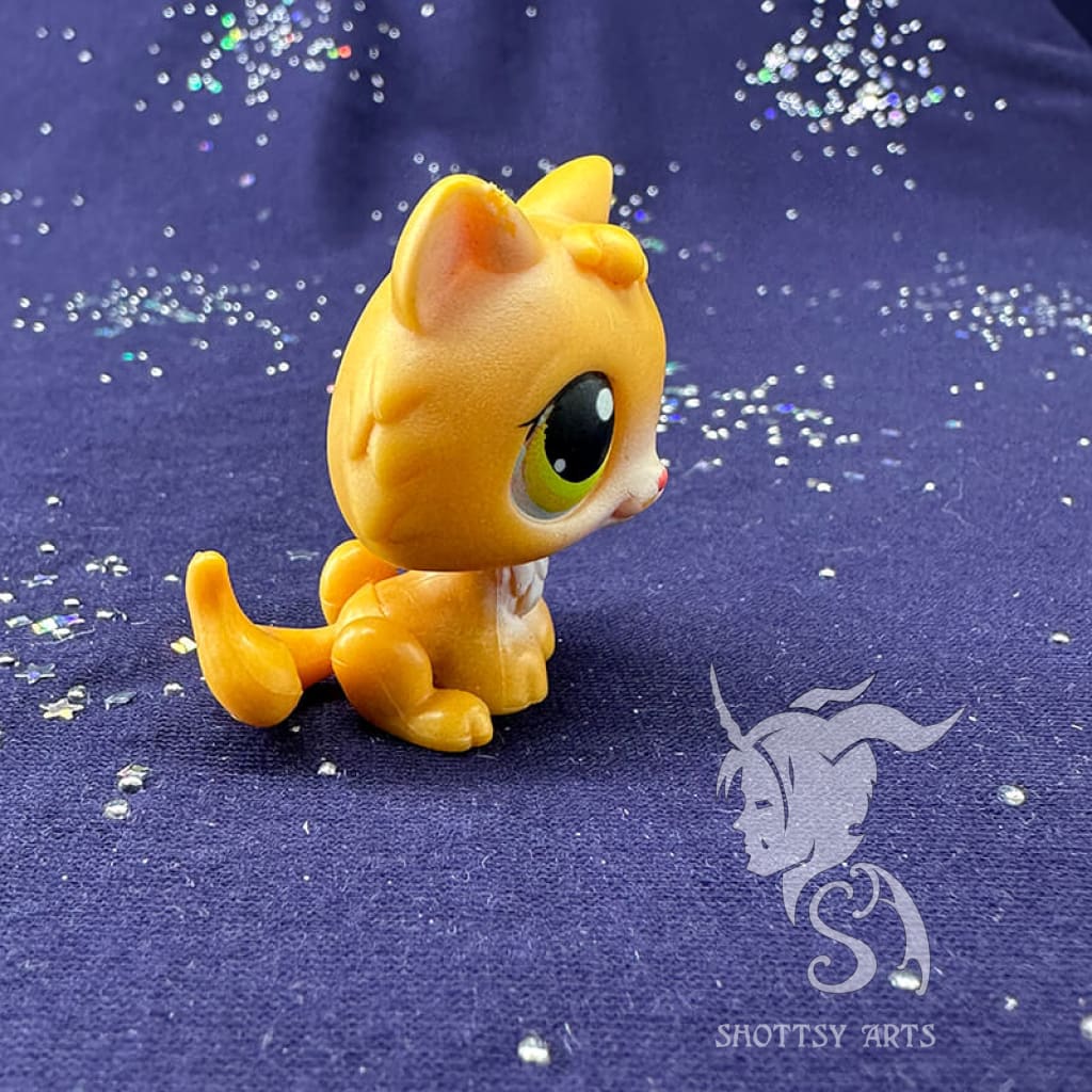 Kitten V1 Action Figure