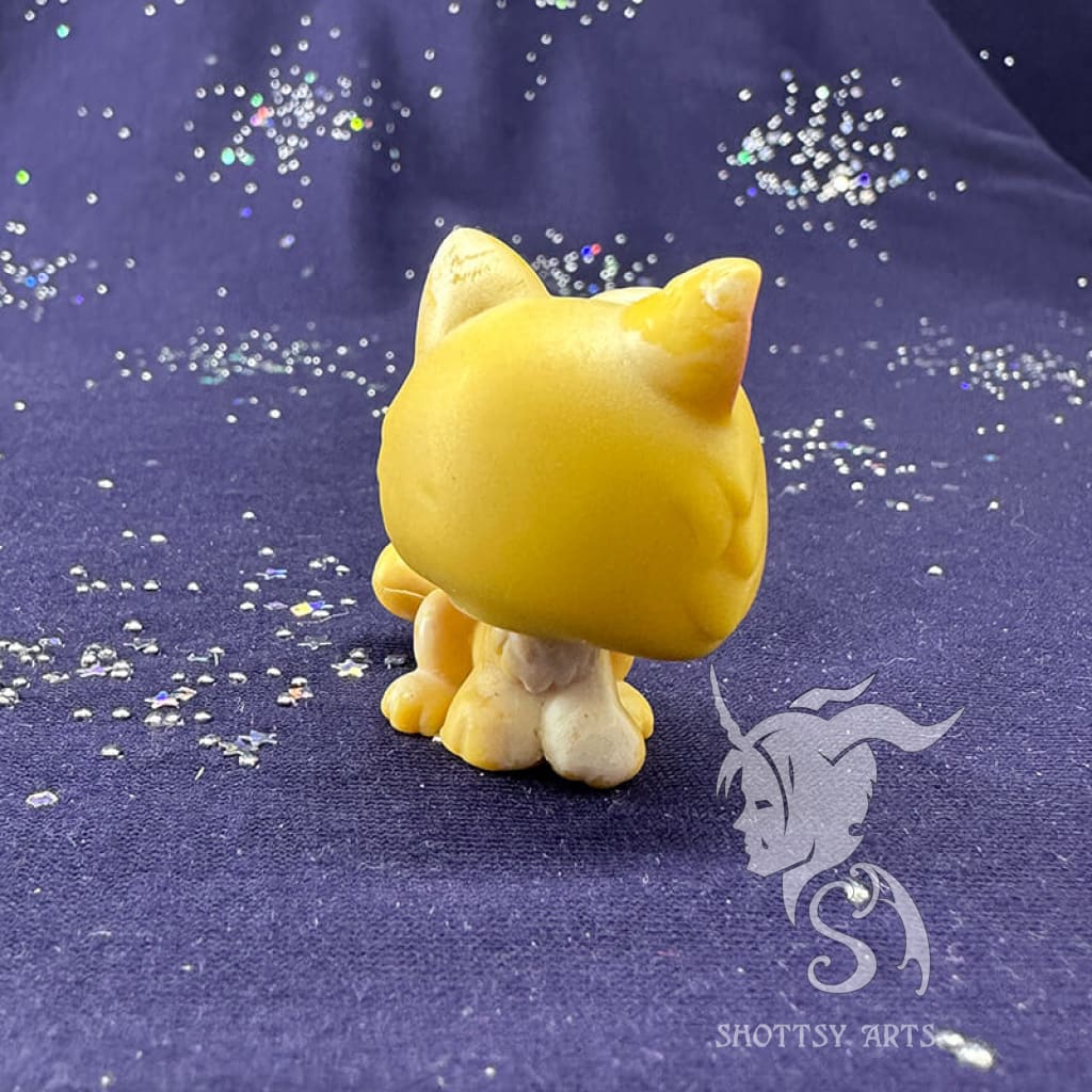 Kitten V1 Action Figure