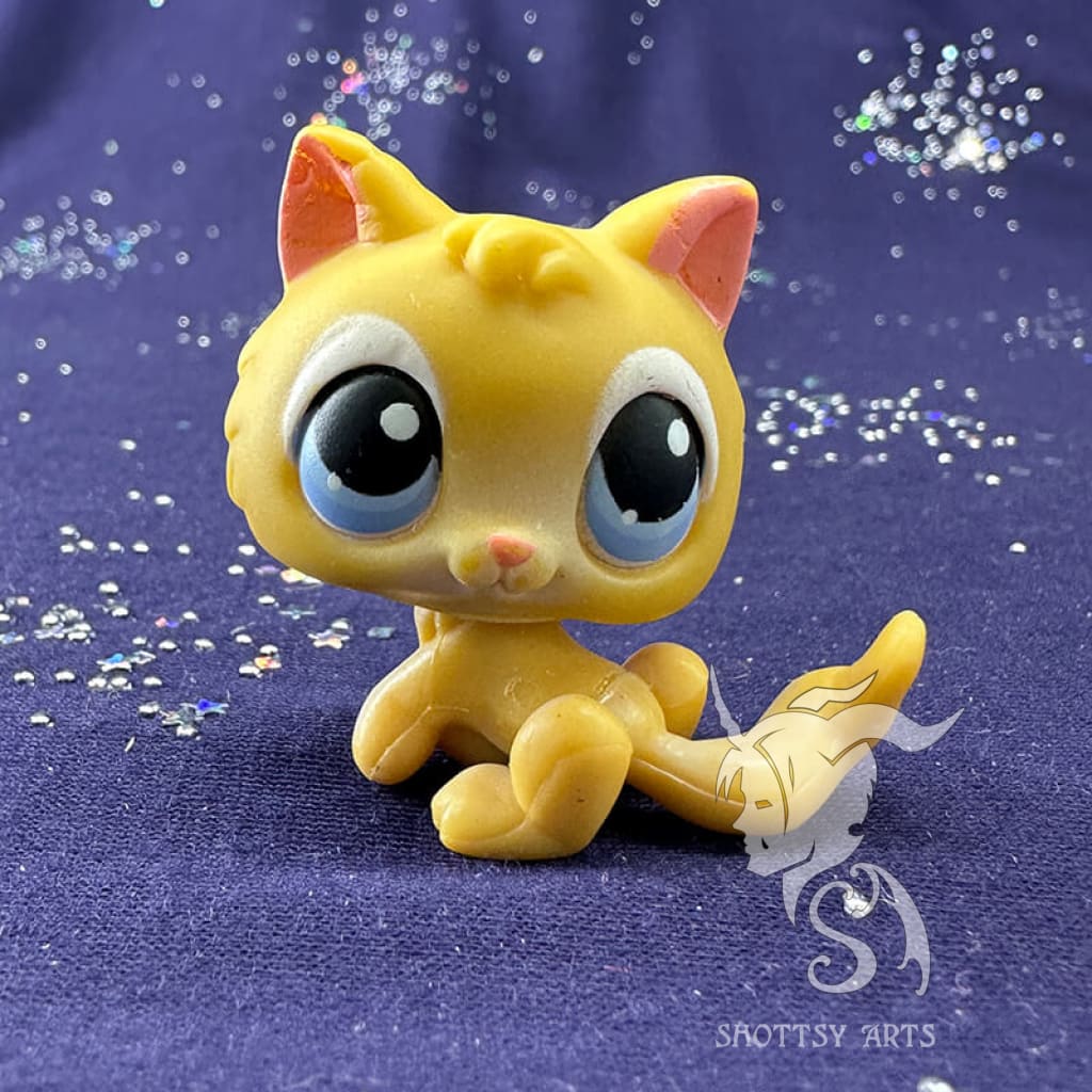 Kitten V1 Action Figure