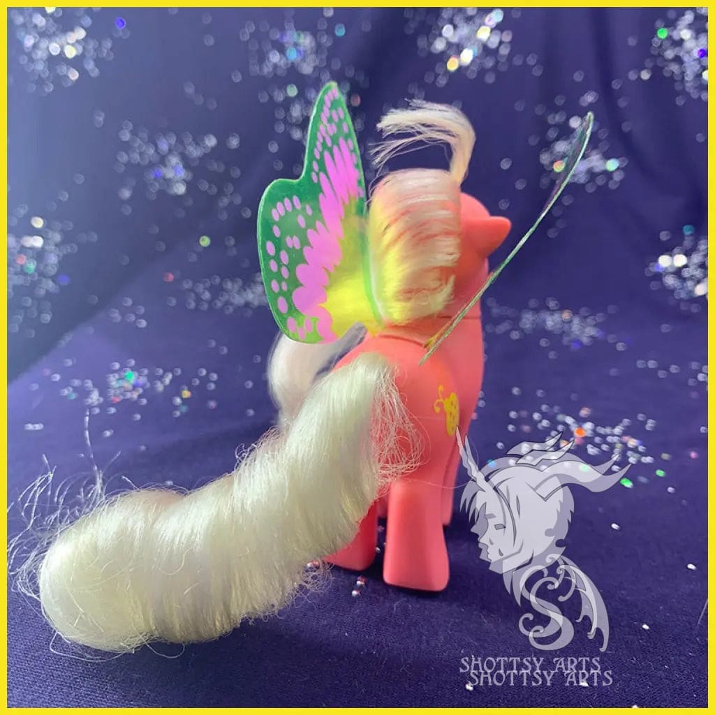 (Summer Wing) Lady Flutter Shottsy Arts