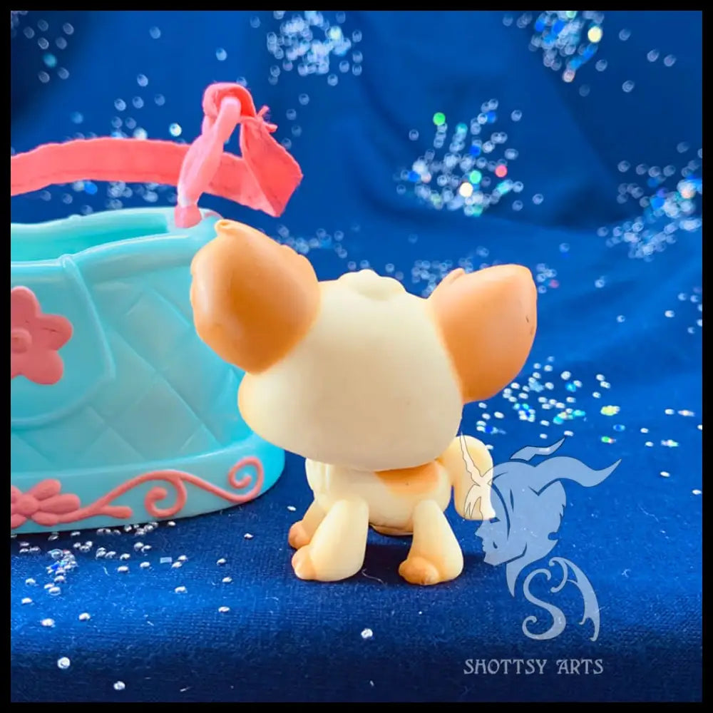 Chihuahua Longhair Action Figure