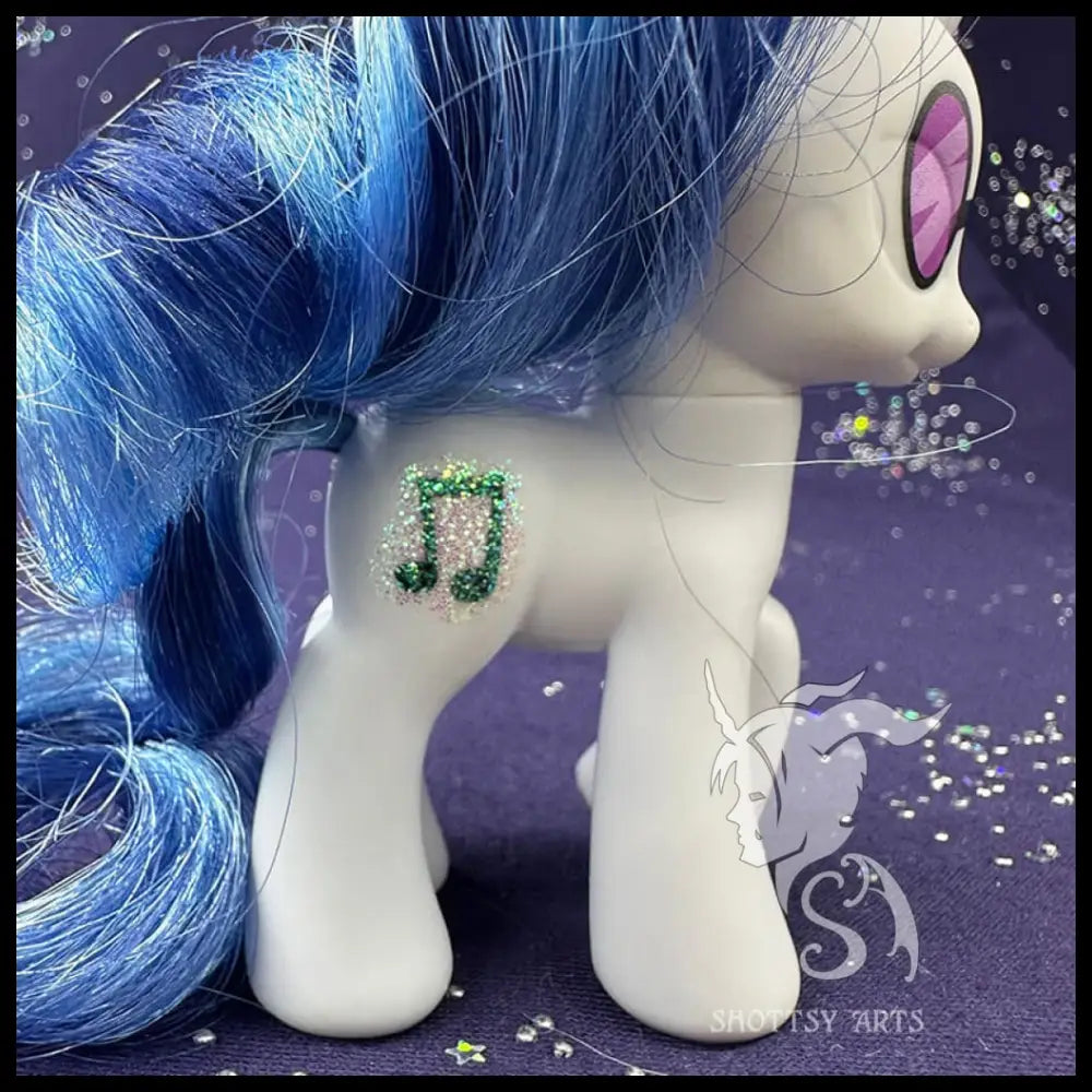 Dj-Pon3 Doll