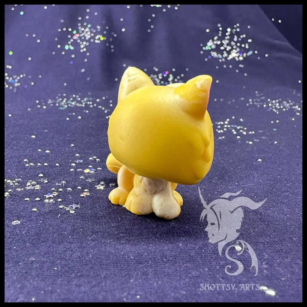 Kitten V1 Action Figure