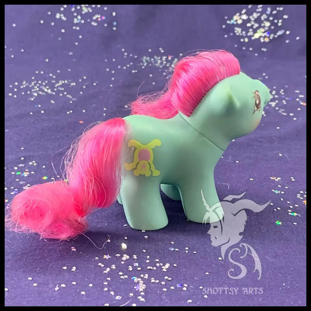 (Newborn) Baby Shaggy Shottsy Arts