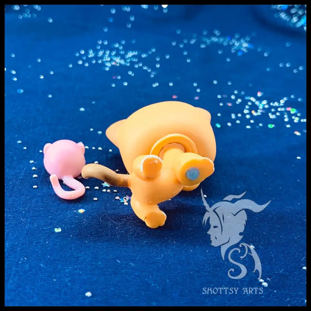 Sitting Shorthair Cat Action Figure