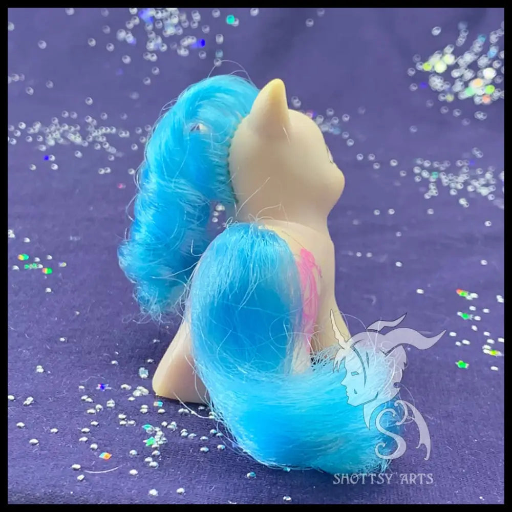 (Teeny Tiny) Little Giggles Shottsy Arts
